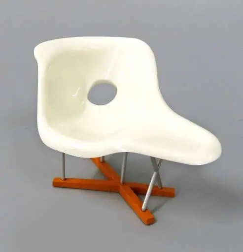 Trading Figure - Designer Chair Collection