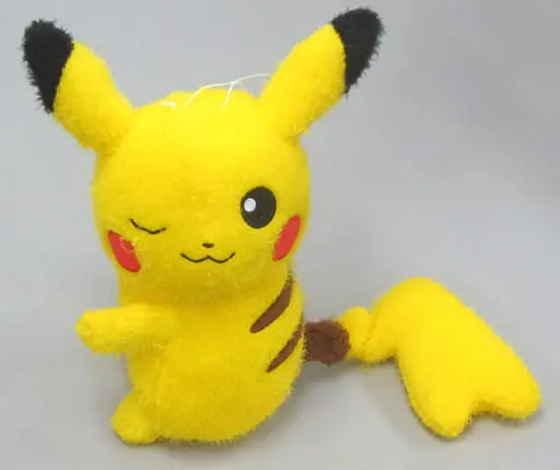 Plush - Pokémon / Pikachu