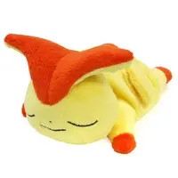 Kuttari Nuigurumi - Pokémon / Victini