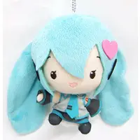 Plush - VOCALOID / Hatsune Miku