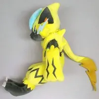 Plush - Pokémon / Zeraora