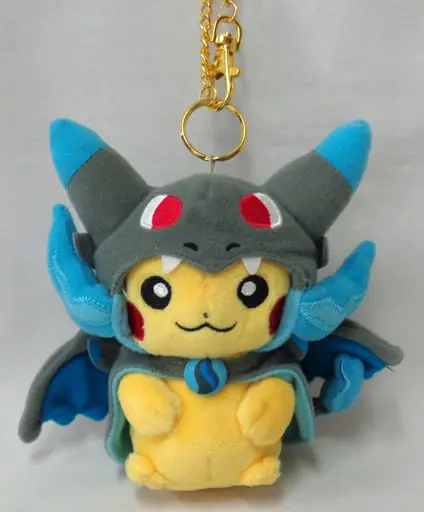 Key Chain - Pokémon / Pikachu & Charizard