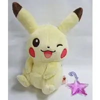 Plush - Pokémon / Pikachu