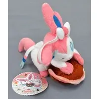 Plush - Pokémon / Sylveon