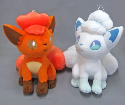 Plush - Pokémon / Rokon (Vulpix)