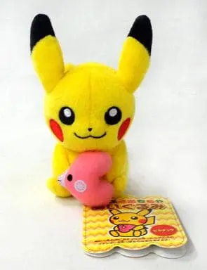 Plush - Pokémon / Pikachu & Luvdisc