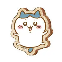 Badge - Chiikawa / Hachiware