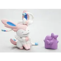 Trading Figure - Pokémon / Sylveon & Ditto