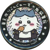 Badge - Chiikawa / Hachiware