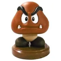 Trading Figure - Super Mario / Goomba