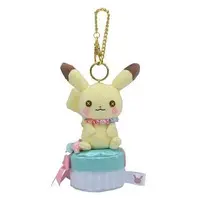 Key Chain - Plush - Pokémon / Pikachu