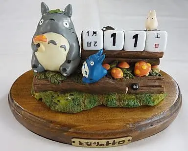 Calendar - Figure - My Neighbor Totoro
