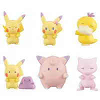 Trading Figure - Pokémon / Pikachu & Mew & Psyduck & Ditto