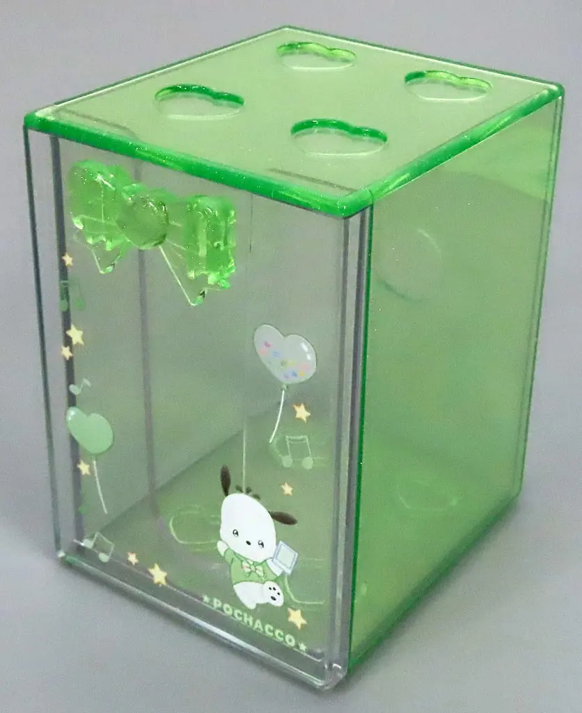 Card case - Sanrio / Pochacco