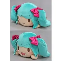 Plush - VOCALOID / Hatsune Miku