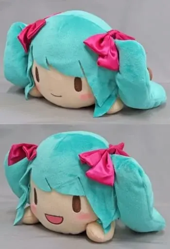 Plush - VOCALOID / Hatsune Miku