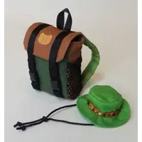 Plush Clothes - pickles the frog