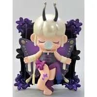 Trading Figure - Robotime Nanci