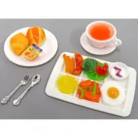 Trading Figure - THE Hotel breakfast buffet