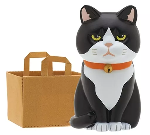 Trading Figure - Cat in a paper bag
