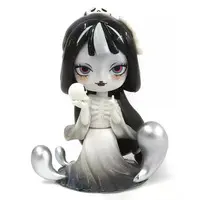 Trading Figure - Flower of the Demon World