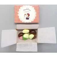 Trading Figure - Boxed baked sweets selection