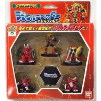 Trading Figure - Digimon / Guilmon