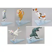 Trading Figure - Cats on the Ice