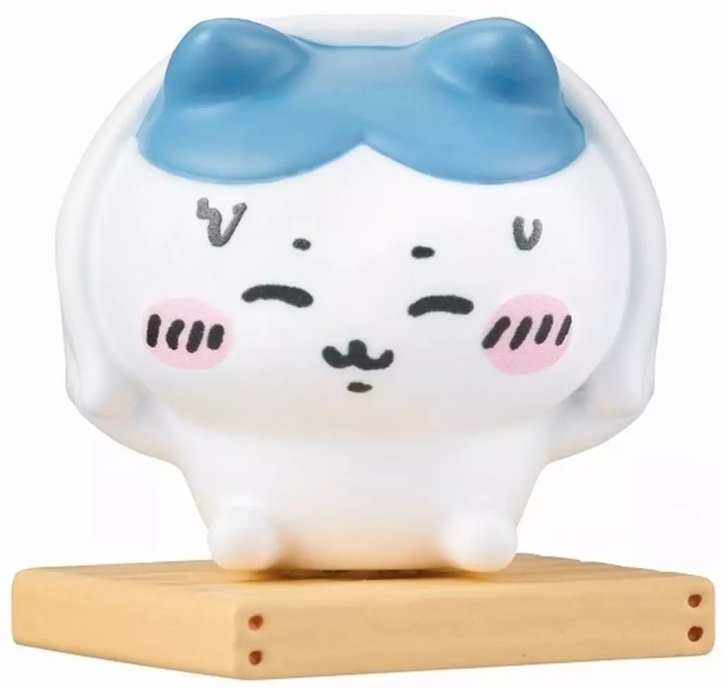 Bikkura Tamago - Chiikawa / Hachiware