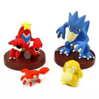 Trading Figure - Pokémon / Psyduck & Golduck & Corphish & Crawdaunt