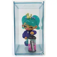 Trading Figure - XOX KWEENIE