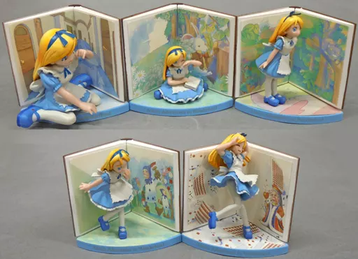 Trading Figure - POP WONDERLAND