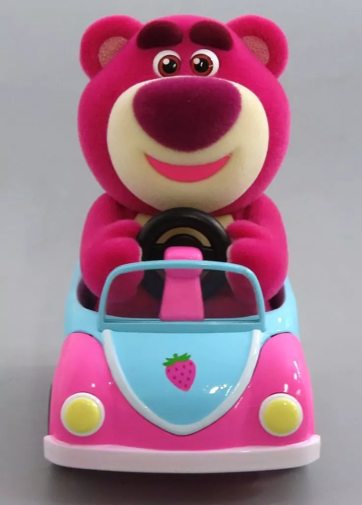 Trading Figure - POP MART / Lots-o'-Huggin' Bear