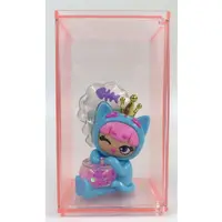 Trading Figure - XOX KWEENIE