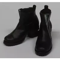 Trading Figure - ha za ma heel boots collection