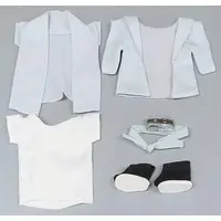 Plush Clothes - A Tale of the Wanderers