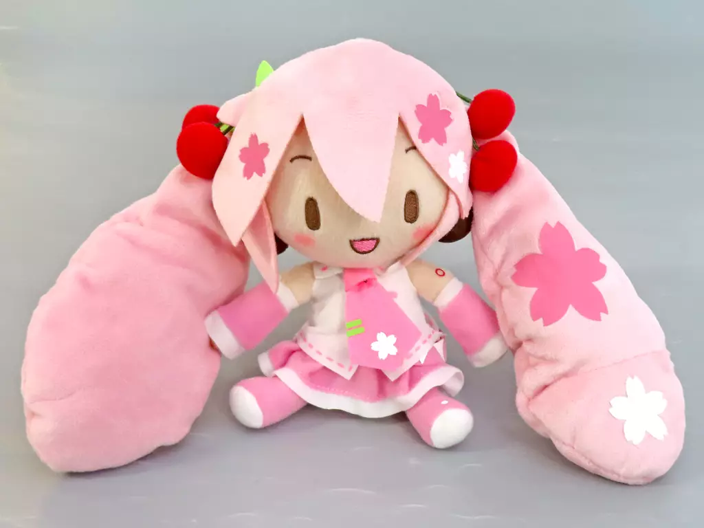 Plush - VOCALOID / Hatsune Miku