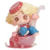 Trading Figure - OONA's All Pink Day