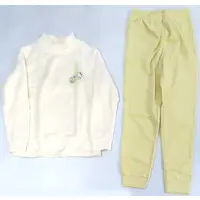 Clothes - Chiikawa / Hello Kitty & Usagi