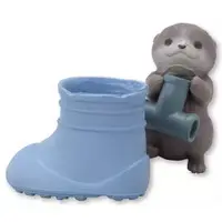 Trading Figure - The Otter and the Boots