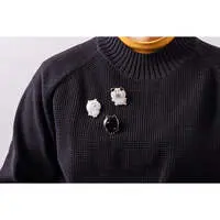 Brooch - Nagano's Characters