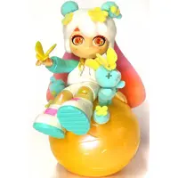 Trading Figure - STAR BUNNY