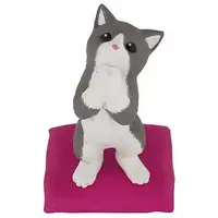 Trading Figure - Give Me-s