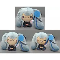 Plush - VOCALOID / Hatsune Miku