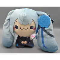 Plush - VOCALOID / Hatsune Miku