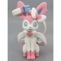 Trading Figure - Pokémon / Sylveon