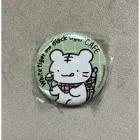 Badge - White tiger and Black tiger