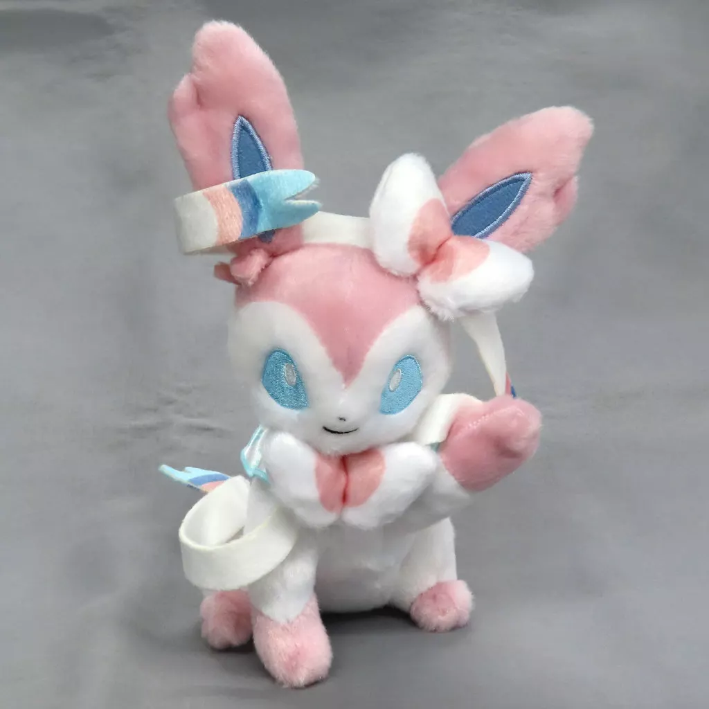 Plush - Pokémon / Sylveon