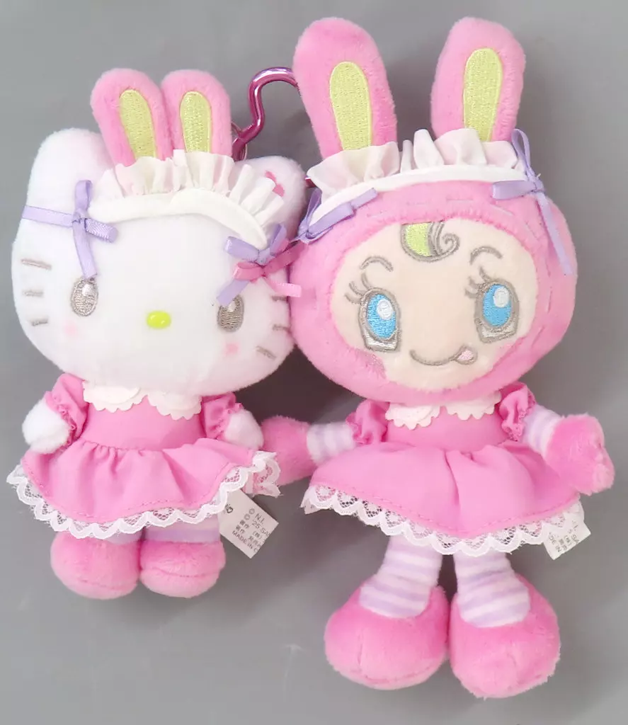 Plush - mezzo piano / Hello Kitty