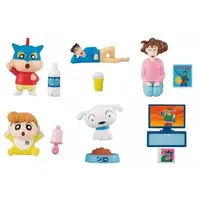 Trading Figure - Crayon Shin-chan / Nohara Himawari & Shiro & Nohara Hiroshi & Nohara Misae